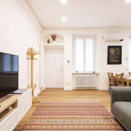 Easylife - Confortevola Dimora In Porta Venezia Appartement *