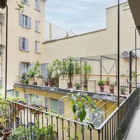 Easylife - Confortevola Dimora In Porta Venezia Appartement